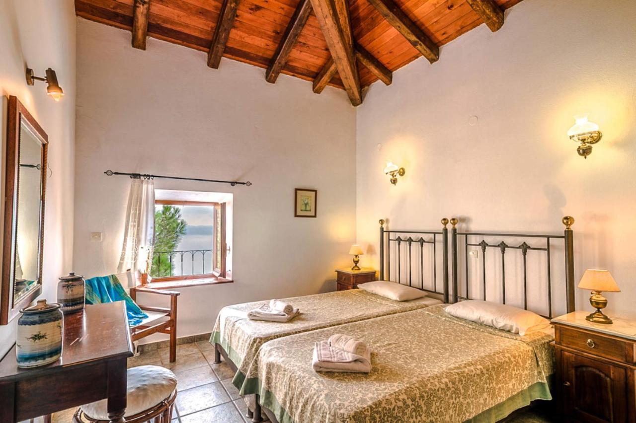 Villa Lithari, Nissaki, Corfu Vigglatouri Exterior foto